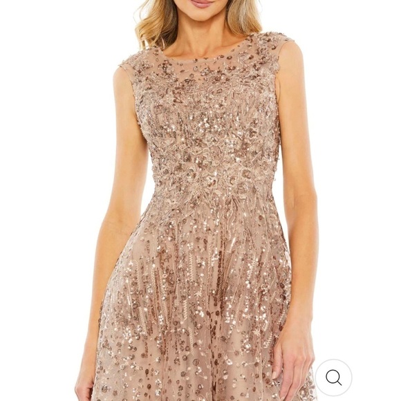 Mac Duggal SEQUINED CAP SLEEVE FIT AND FLARE DRESS size 10 NEW $698 - Picture 4 of 17